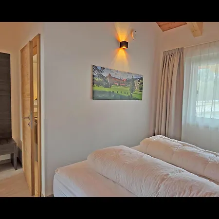 Almchalet Alpenglueck Semesterbostad