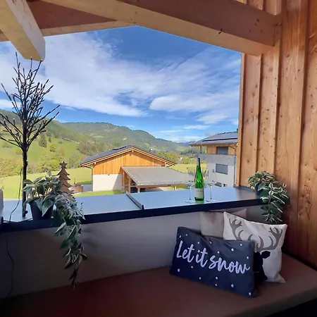 Almchalet Alpenglueck * ザンクト・ランブレヒット